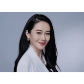 解密何一：從鄉村到加密權力之巔，詮釋「加密女王」的破局之道