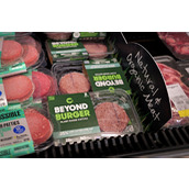散户大战华尔街再现？Beyond Meat 三天涨六倍成最新迷因妖股