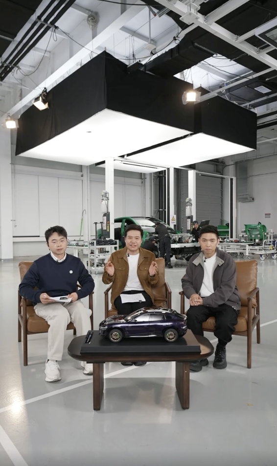 雷军：小米 YU7 汽车又成了新一代的爆款车型