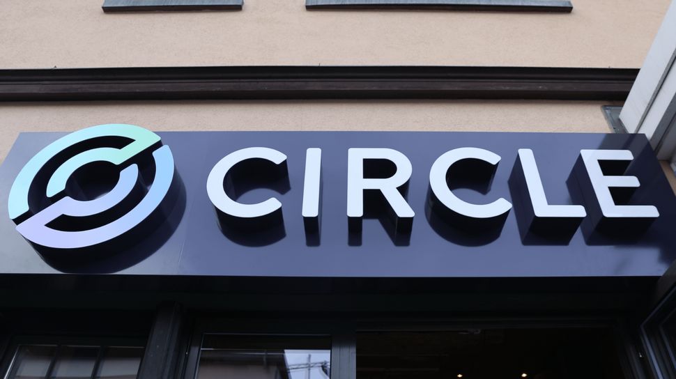 稳定币浪潮、「AI 代理金融」助攻！Bernstein 看好 Circle 股价再飙 60%