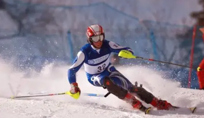 从健康角度而言冬季运动时热身时间相比夏季应该