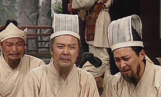 《智勇双全,诸葛亮鲁肃出装思路攻略》(英雄联盟中,如何正确选择和搭配诸葛亮鲁肃的装备?)-第3张图片- 《智勇双全,诸葛亮鲁肃出装思路攻略》(英雄联盟中,如何正确选择和搭配诸葛亮鲁肃的装备?)-第3张图片-