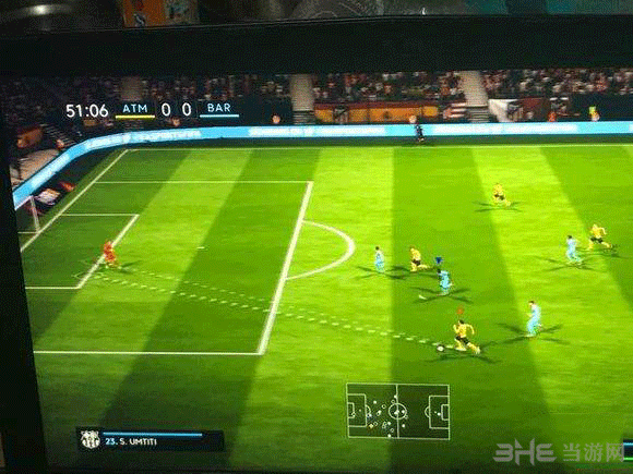 FIFA18点推射出现打飞机BUG怎么解决